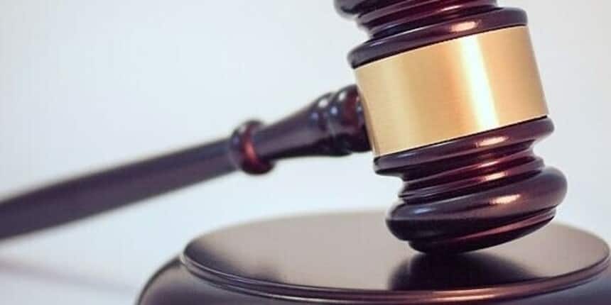 SC dismisses PIL filed by law students (Freepik)