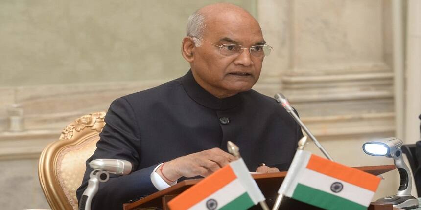 Ram Nath Kovind also conferred honorary degrees of DLitt on Governor of Gujarat Acharya Devvrat. (Image: IIT Delhi)