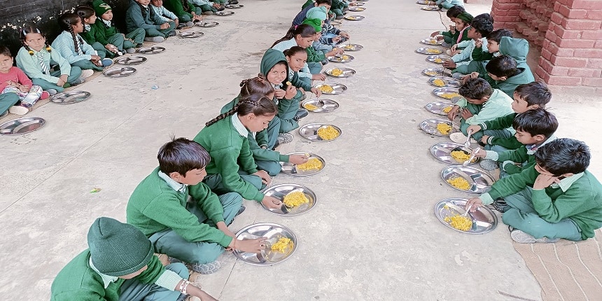 The Delhi government has issued a show cause notice to the mid-day meal provider. (Image: Wikimedia Commons)