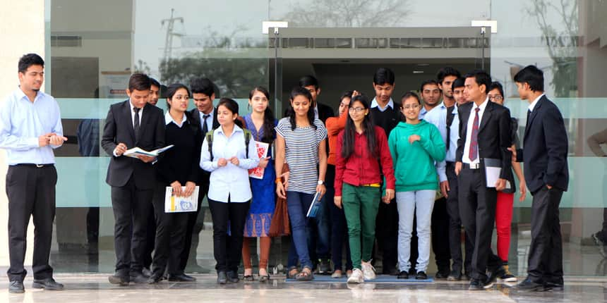 Students can meet the Kolkata governor at the Raj Bhavan or during his tours in circuit houses after online registration (Image Source: Careers360)