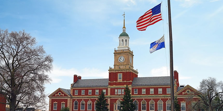 Top 10 Public Universities In USA 2024 for MBA, Engineering, MS, Economics