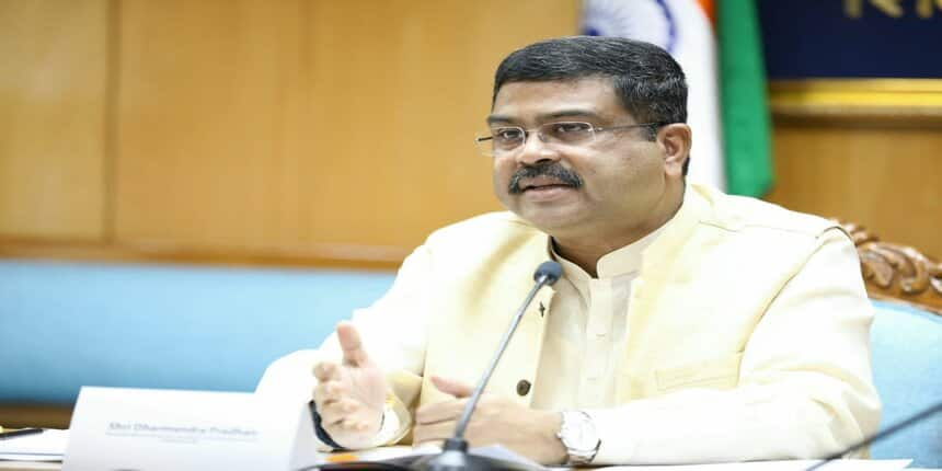 Education minister Dharmendra Pradhan empashised on capacity building of teachers. (Image: Twitter)