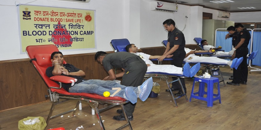 A total of 355 volunteers registered for the blood donation camp. (Representational image: Wikimedia Commons)