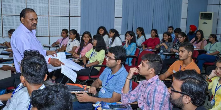 Counselling centre, weekly visit by psychiatrists, review committee ...