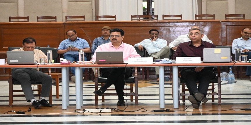 University of Delhi Executive Council hosts 1272nd meeting. (Image: DU officials)