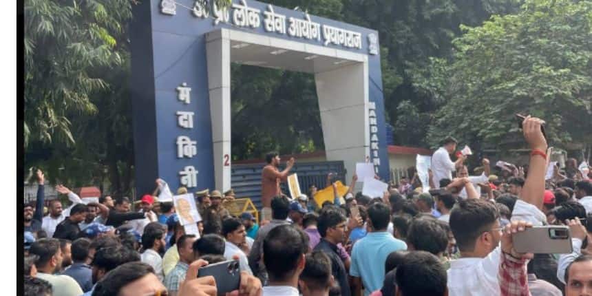 पुलिस उपायुक्त (नगर) ने बताया कि छात्रों से गिरजाघर सिविल लाइंस पर लोकतांत्रिक ढंग से विरोध प्रदर्शन करने का अनुरोध किया गया। (स्त्रोत-सोशल मीडिया)