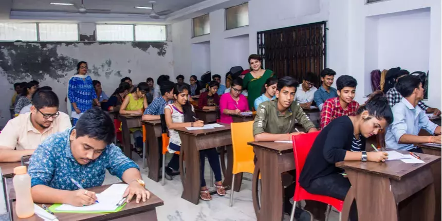 Best NEET Coaching Institutes in Delhi with Fees Structure