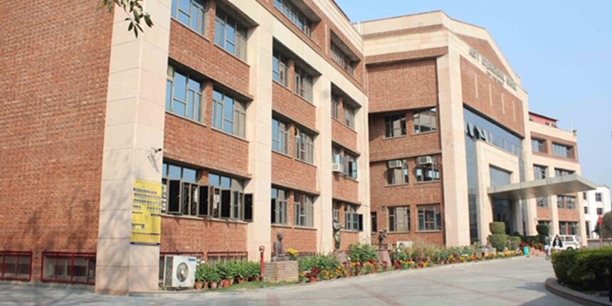 Amity International School in Pushp Vihar received bomb threat in wee hours. (Image: Official Website)