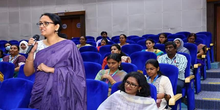 The educators visited a lab within the CSIR-IICT premises. (Image: Official)