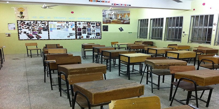 Gujarat schools running with single classroom, Govt told Assembly. (Image: Wikimedia Commons)