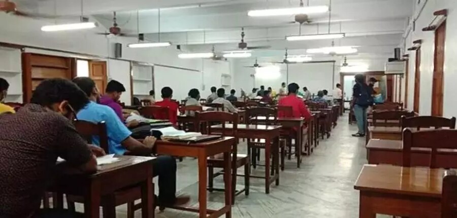 पेपर लीक मामले में आयोग ने 58 जिलों की मांगी रिपोर्ट (प्रतीकात्मक-विकिमीडिया कॉमन्स)