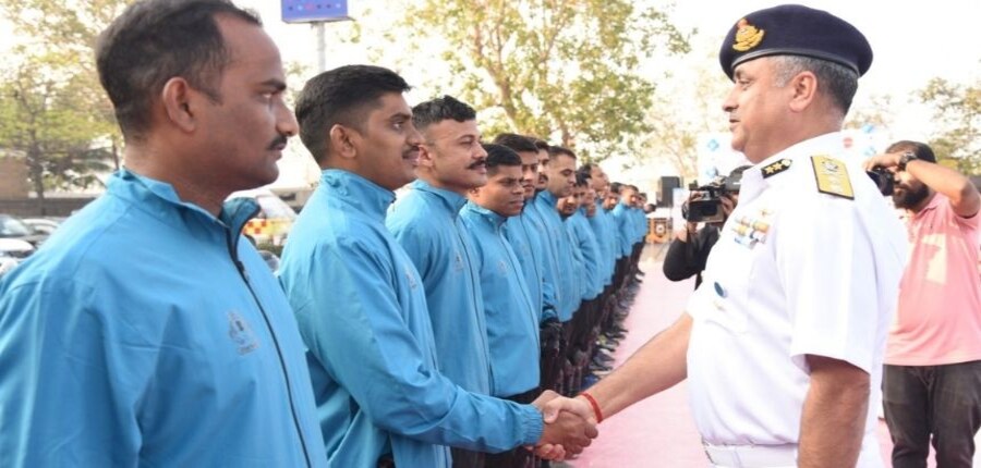 नाविक भर्ती पंजीकरण का अंतिम दिन आज (इमेज: X/@IndiaCoastGuard)
