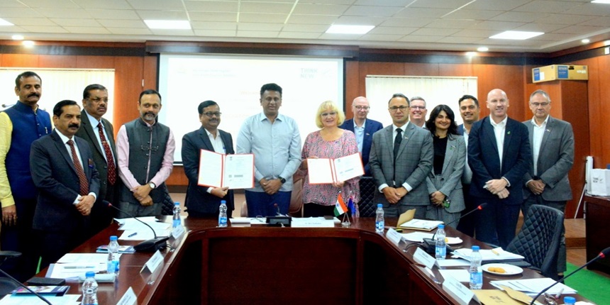 The agreement was signed by executive director of KSHEC and GM of Education New Zealand. (Image: Press Release)