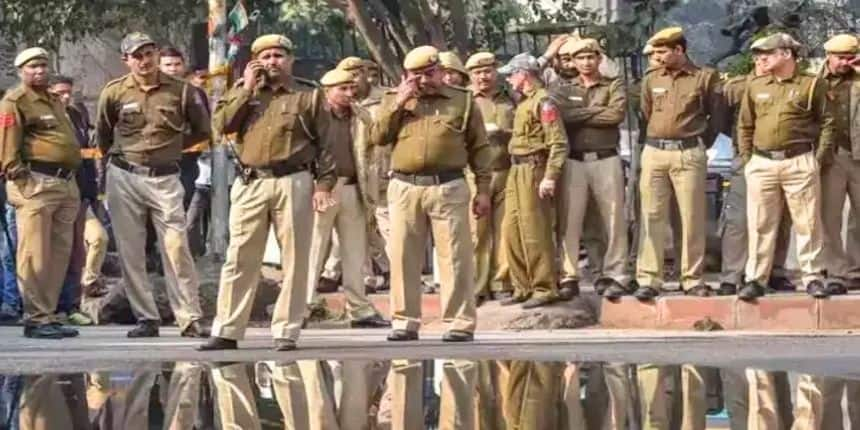 यूपी पुलिस कांस्टेबल परीक्षा प्रवेश पत्र जल्द (पीटीआई)