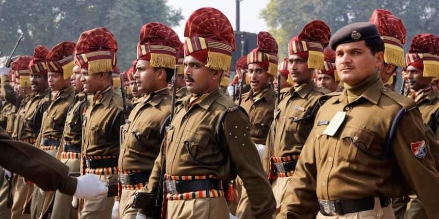 यूपी पुलिस कांस्टेबल एडमिट कार्ड जारी (फ्रीपिक)