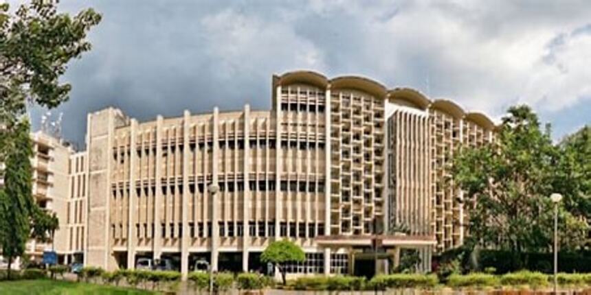 IIT Bombay alumni can name a hostel room by donating Rs 7 Lakhs. (Image: Official website)