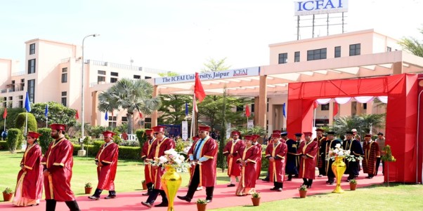 Former ISRO chairman AS Kiran Kumar was the chief guest on ICFAI University convocation. (Image: Press Release)
