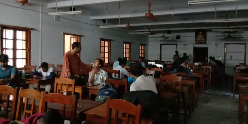 The exam will be conducted in a single shift from 9 am to 10:30 am. (Image: Wikimedia Commons)