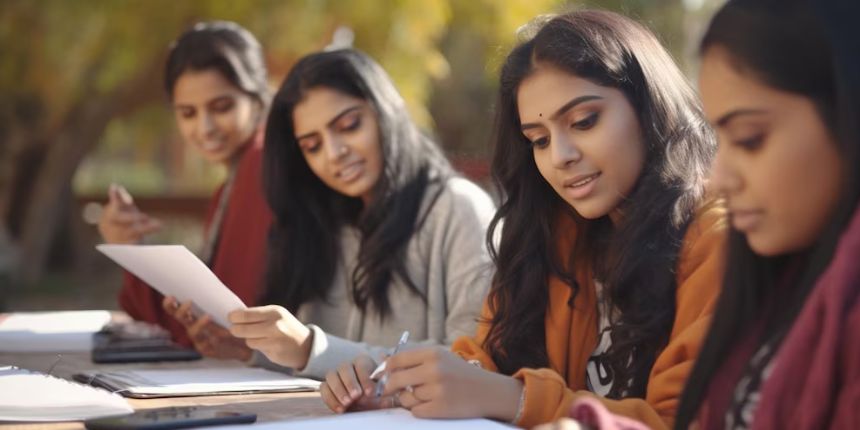 एसटेट परीक्षा के आयोजन की तिथि बाद में प्रकाशित की जाएगी। (प्रतीकात्मक-फ्रीपिक)