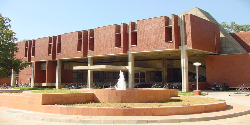 IIT Kanpur, NSI Kanpur collaborate for to set up Centre of Excellence for biofuels. (Image: IIT Kanpur official website)