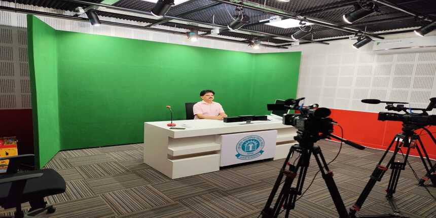 CBSE opens advanced video recording studio to boost digital education. (Image: CBSE officials)