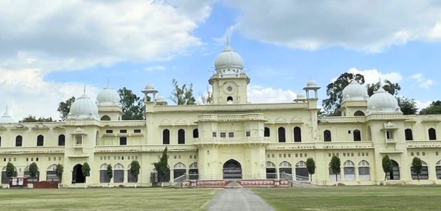 प्रोफेसर आलोक कुमार राय ने सोशल मीडिया प्लेटफॉर्म पर अपनी खुशी जाहिर की। (इमेज-X/@lkouniv)