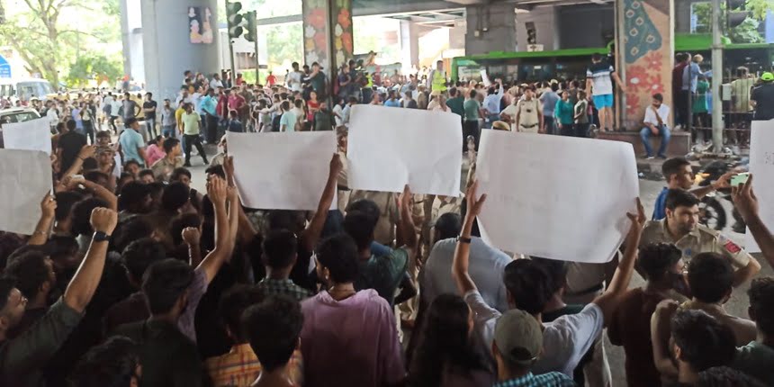 SFI, AISA protest Delhi coaching centre tragedy. (Image: AISA protest/ official)