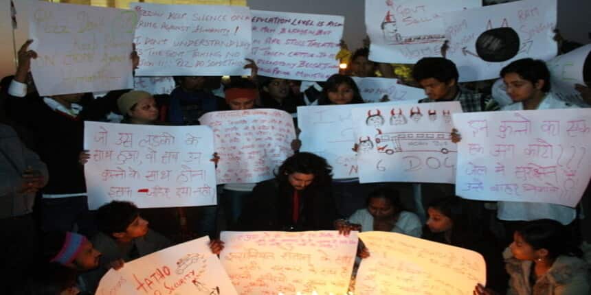 More than 200 students and junior doctors of KGMU Lucknow continue their protests in UP (Image source: Wikimediacommons)