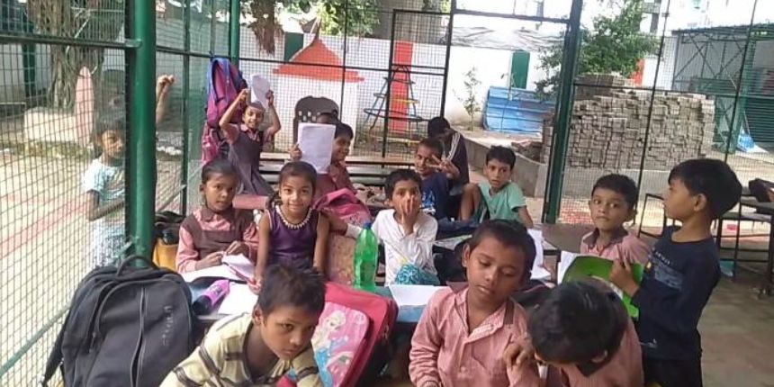 Students in a classroom at Primary School Chandganj in Lucknow. (Image: Careers360)