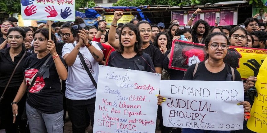 Kolkata junior doctors protesting against the alleged rape and murder of PG trainee doctor at RG Kar Medical College. (Image: X)