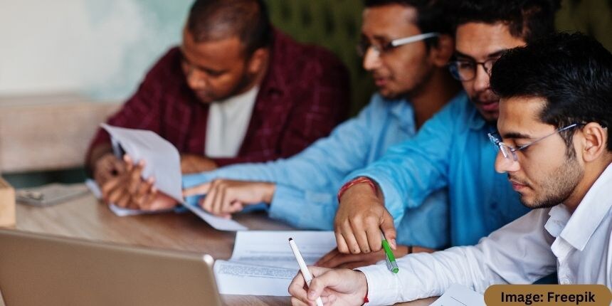 आईबीपीएस आरआरबी परीक्षा पैटर्न 2025 (IBPS RRB Exam Pattern 2025) - आरआरबी ऑफिसर और असिस्टेंट पेपर पैटर्न देखें