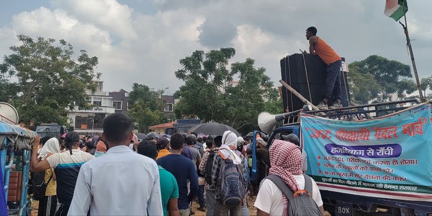 JSSC CGL candidates protest, demand exam canellation. (Image: X/Lalit)