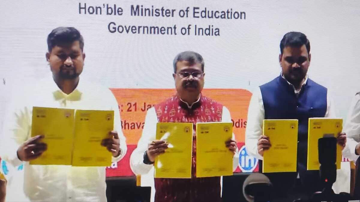 IGNOU launches MBA study material in Odia. (Credit: IGNOU official X handle)