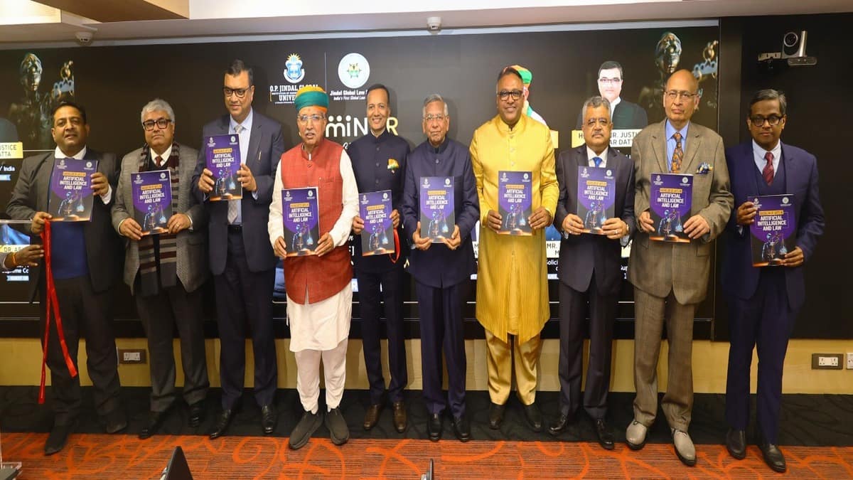 Minister of state for law and justice Arjun Ram Meghwal, along with others at the BA programme launch. (Image source: Official)