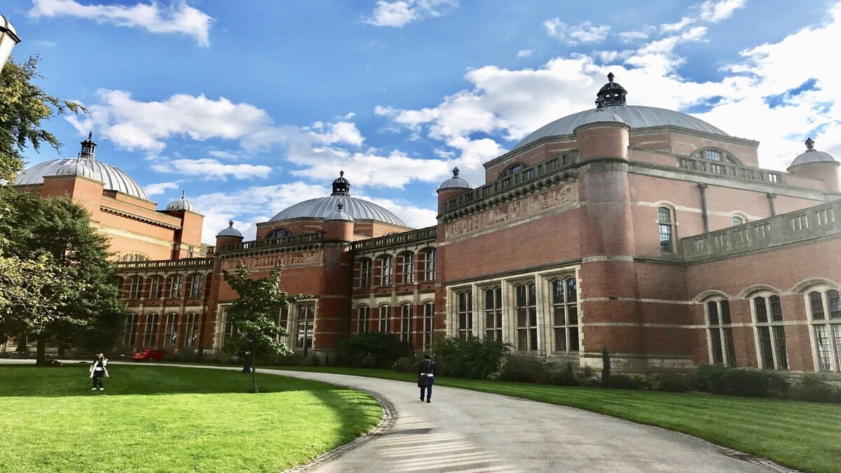 Scholarships announced by Birmingham University for Indian students will range from 4,000 pounds to 5,000 pounds. (Image source: Official)