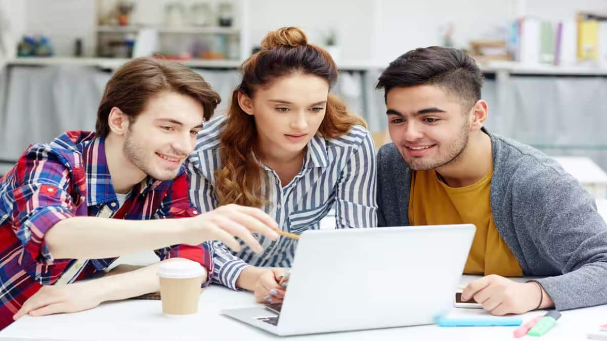 MPESB Recruitment 2025: एमपी ग्रुप-2, सब ग्रुप-3 भर्ती अधिसूचना जारी; 29 अक्टूबर से करें आवेदन, जानें प्रोसेस