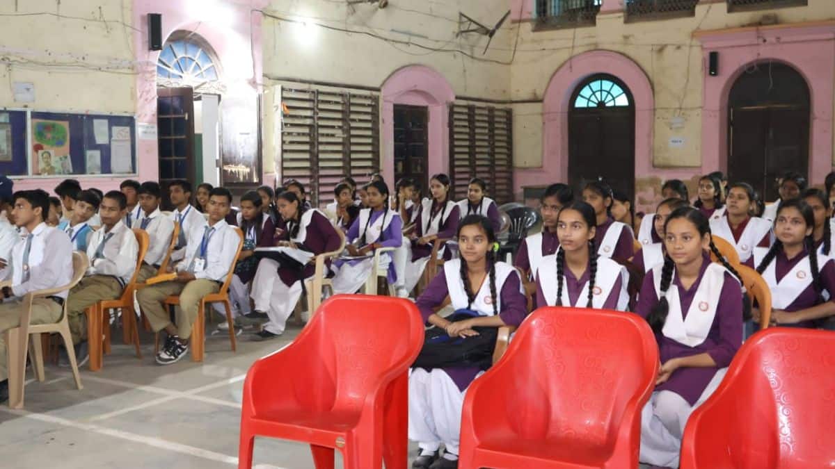 UP News: कुशीनगर में 27 से 30 अक्टूबर तक राष्ट्रीय मॉडल रॉकेट्री प्रतियोगिता का आयोजन, 600 छात्र होंगे शामिल