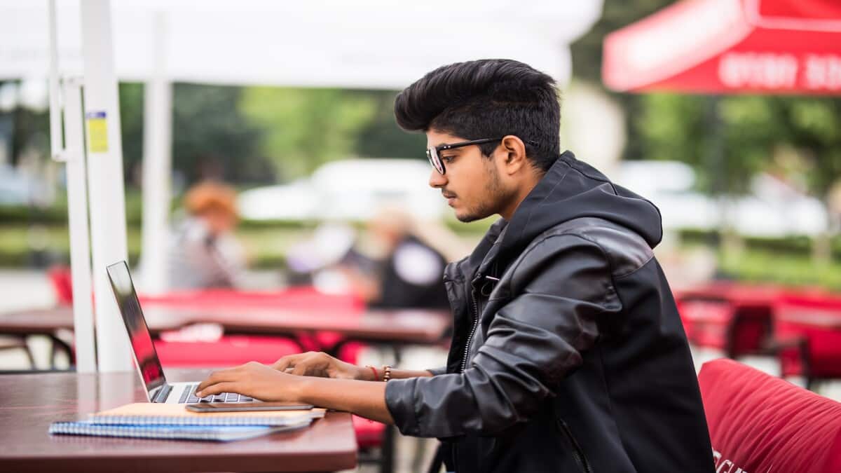 The testing agency is expected to begin the JEE Mains 2026 registrations soon for BTech, BArch, and  BPlanning. (Representational image: Freepik)
