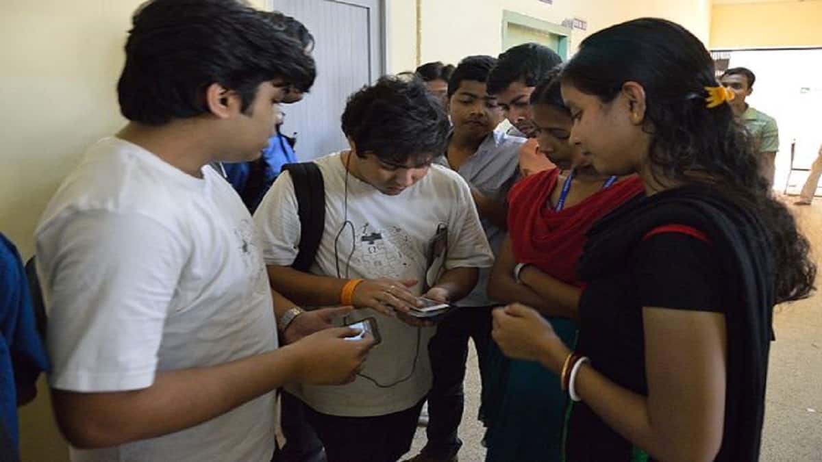 NEET PG 2025 Supreme Court hearing on exam transparency and mark discrepancies today. (Representational image: Wikimedia Commons)