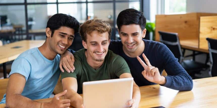 यूको बैंक अप्रेंटिस भर्ती 2025 के लिए आवेदन प्रक्रिया 21 अक्टूबर से शुरू है। (प्रतीकात्मक-फ्रीपिक)