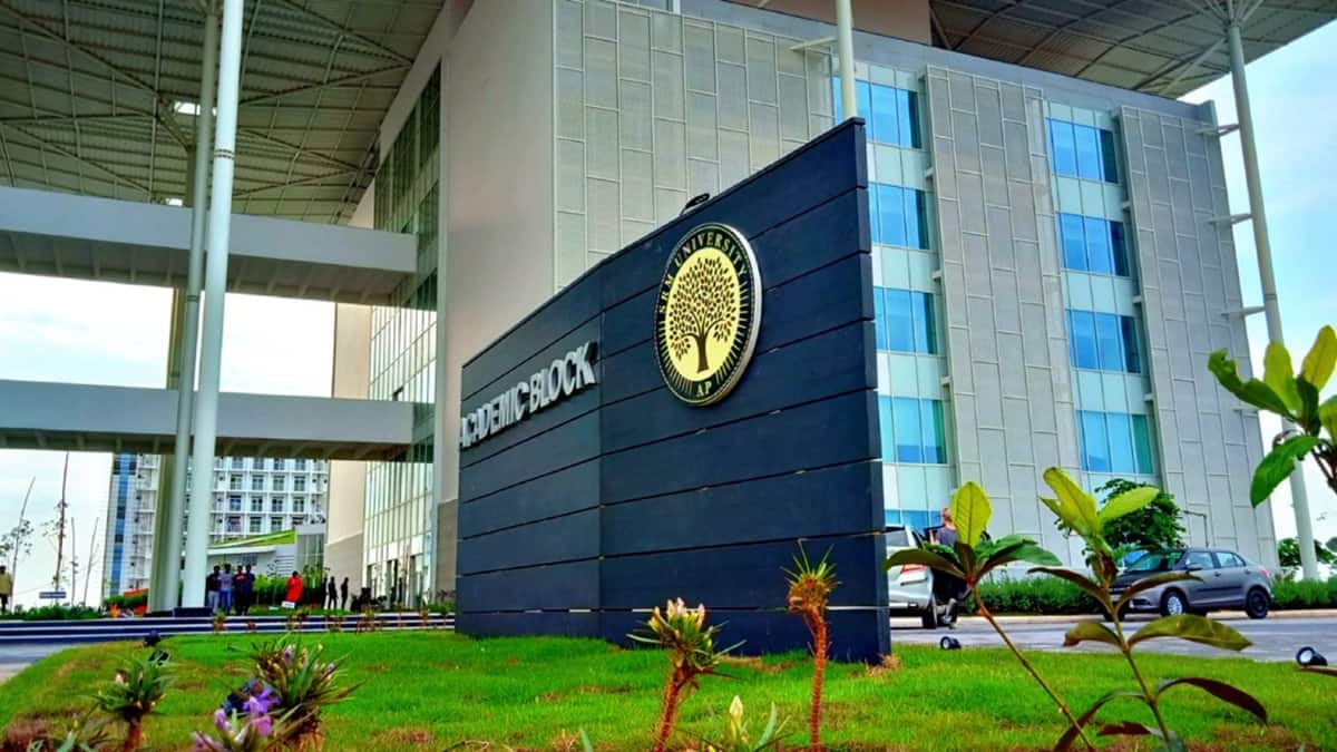 SRMJEEE 2026 registration begins for phase 1. (Image: SRM University, AP)