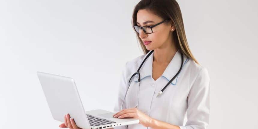 हरियाणा नीट यूजी काउंसलिंग 2025 राउंड 3 रिवाइज्ड शेड्यूल uhsrugcounselling.com पर उपलब्ध है। (प्रतीकात्मक-फ्रीपिक)