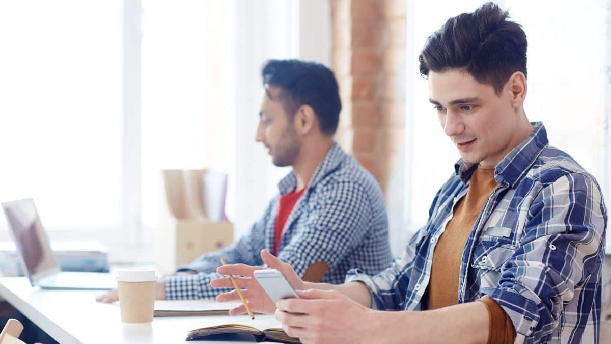 आईबीपीएस एसओ मुख्य परीक्षा 9 नवंबर को देश भर के विभिन्न केंद्रों पर आयोजित की जाएगी। (प्रतीकात्मक-फ्रीपिक)