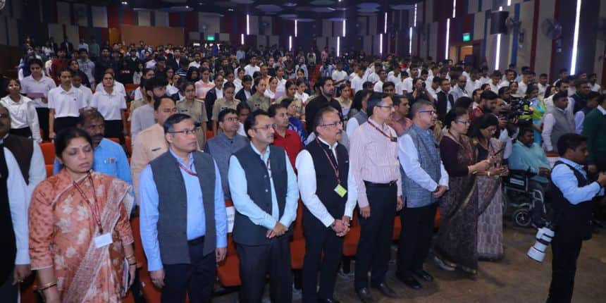 डीयू के कुलपति प्रो योगेश सिंह ने कहा - सभी कॉलेजों में “वंदे मातरम” पर कार्यक्रमों का आयोजन होगा।