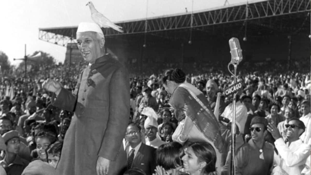 इतिहास में 14 नवंबर की तारीख देश के प्रथम प्रधानमंत्री जवाहरलाल नेहरू के जन्मदिन के तौर पर दर्ज है। (प्रतीकात्मक-विकिमीडिया कॉमन्स)