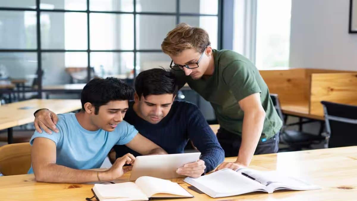 उम्मीदवार आधिकारिक वेबसाइट goaps.iitg.ac.in के माध्यम से आवेदन पत्र में सुधार कर सकते हैं। (प्रतीकात्मक-फ्रीपिक)