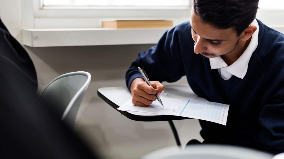 आरएसएसबी वीडीओ एडमिट कार्ड 2025 कल आधिकारिक वेबसाइट पर जारी किया है। (प्रतीकात्मक-फ्रीपिक)