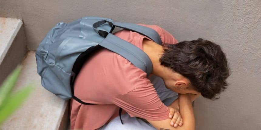 मृतक छात्र की पहचान मध्य प्रदेश के भोपाल निवासी ईशान पालीवाल के रूप में हुई है। (प्रतीकात्मक-फ्रीपिक)