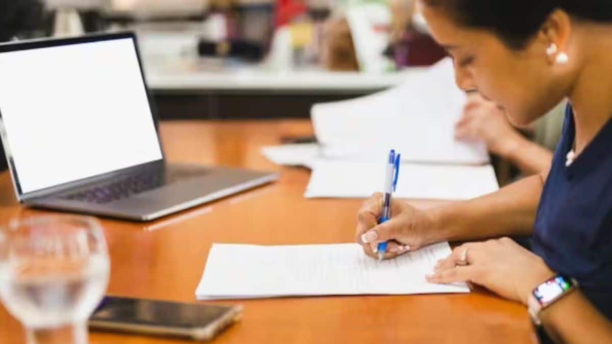 पंजीकृत उम्मीदवार आधिकारिक वेबसाइट upsc.gov.in पर एग्जाम का टाइम टेबल देख सकते हैं। (प्रतीकात्मक-फ्रीपिक)