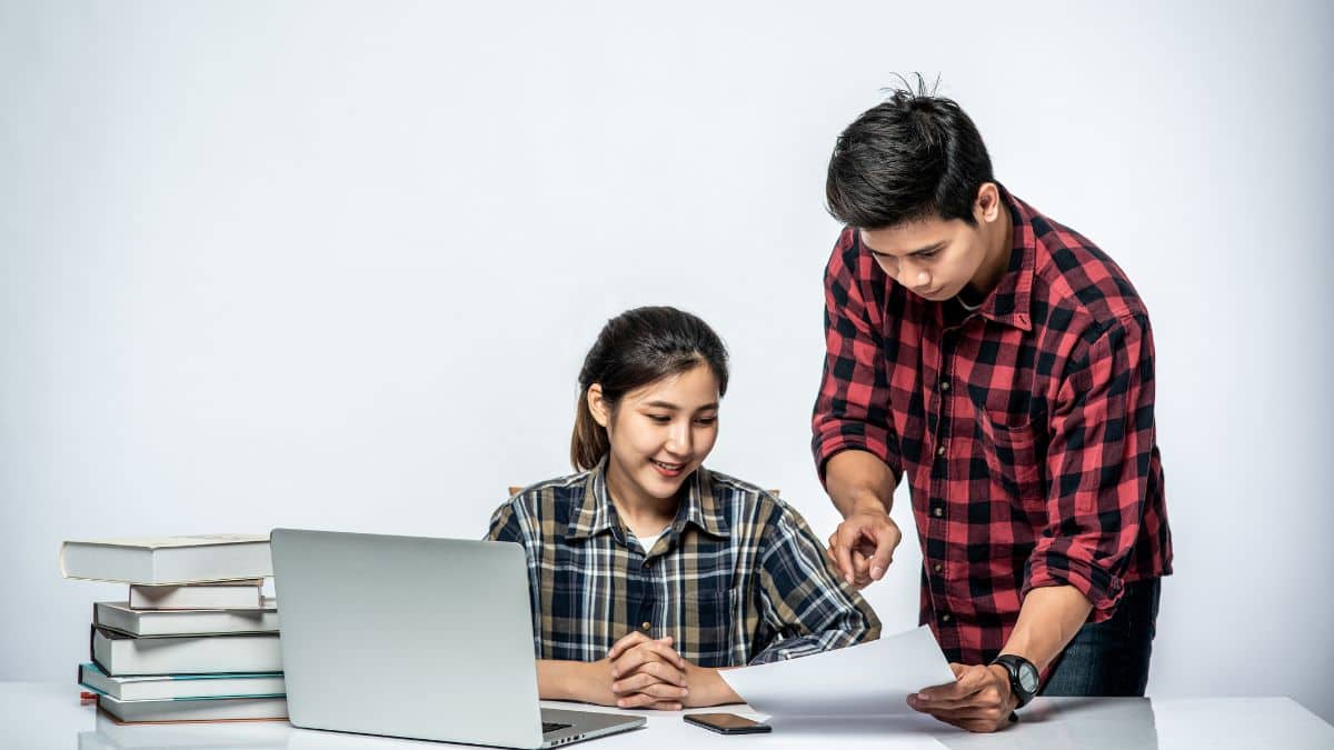 एसएससी जेई एडमिट कार्ड 2025 आधिकारिक वेबसाइट ssc.gov.in पर जारी किया जाएगा। (प्रतीकात्मक-फ्रीपिक)